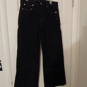 ❤❤American Eagle High rise, wide leg jeans.